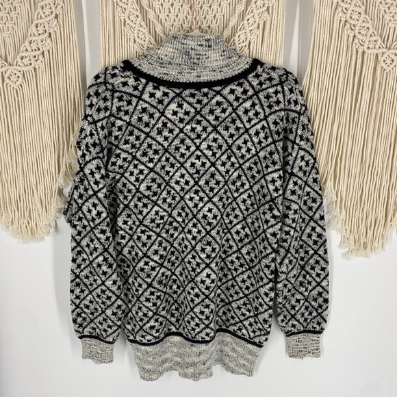 Vintage Liz Claiborne Nordic Turtleneck Chunky Knit Sweater Pullover Cozy - Picture 7 of 7